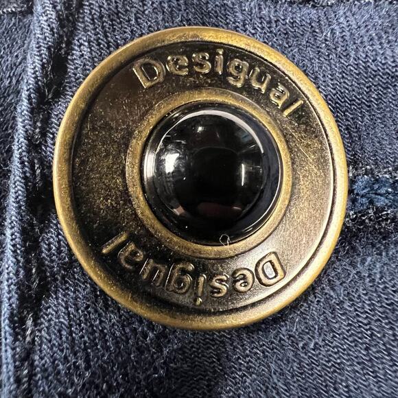 Desigual Navy Blue Jogger Jeans Flower Graffiti Size 30 - Picture 8 of 13